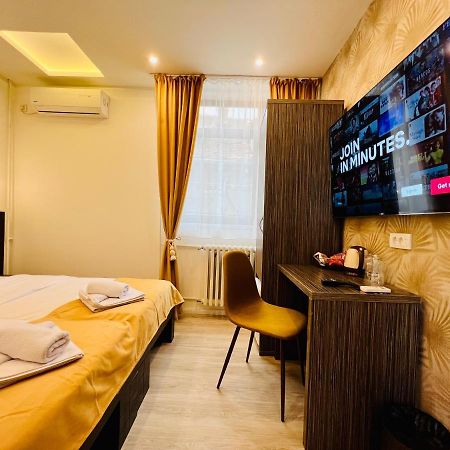 Side One Design Hotel Garni Belgrade Exterior photo