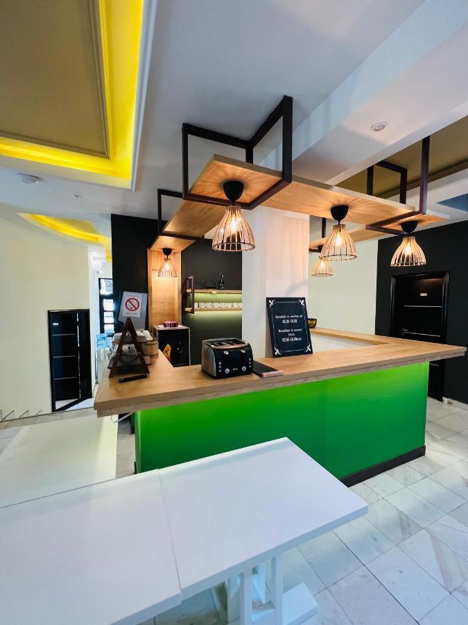 Side One Design Hotel Garni Belgrade Exterior photo