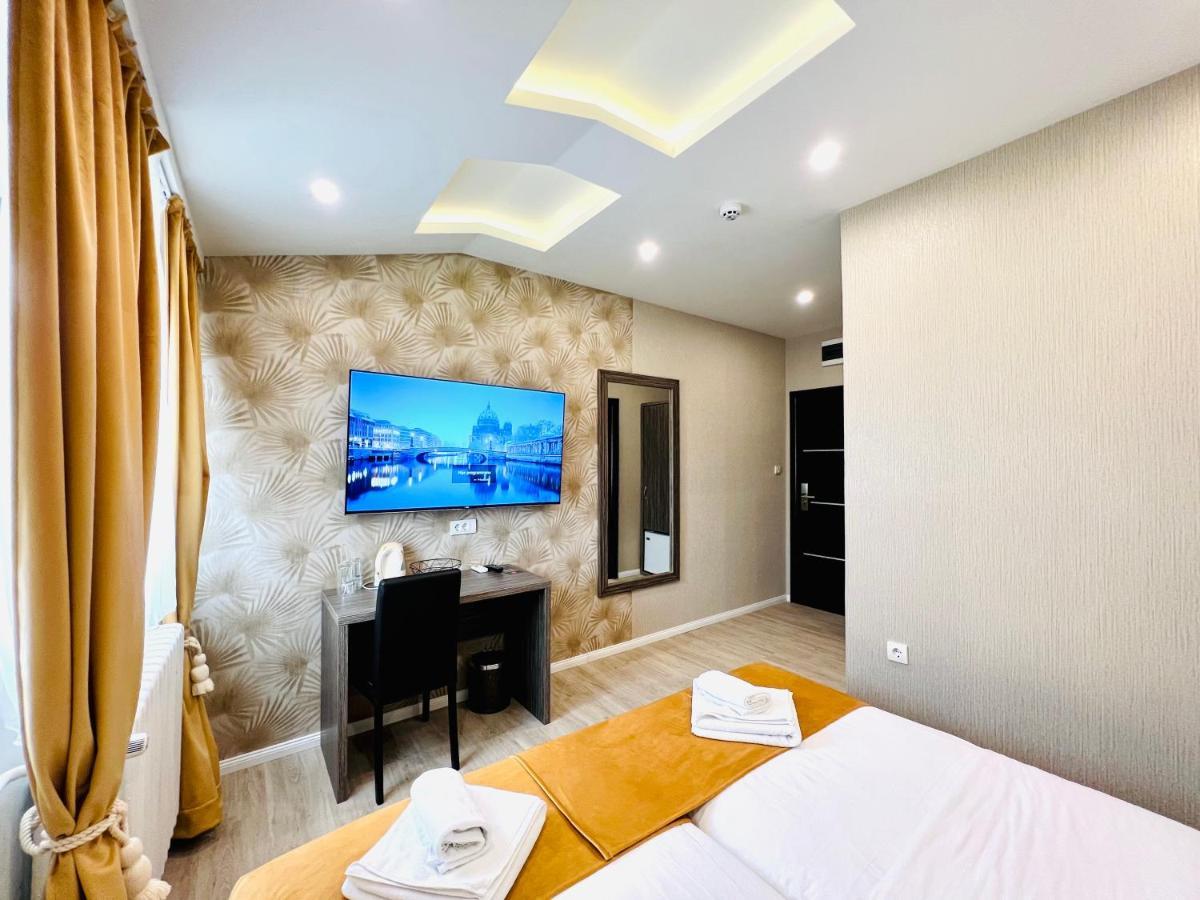 Side One Design Hotel Garni Belgrade Exterior photo