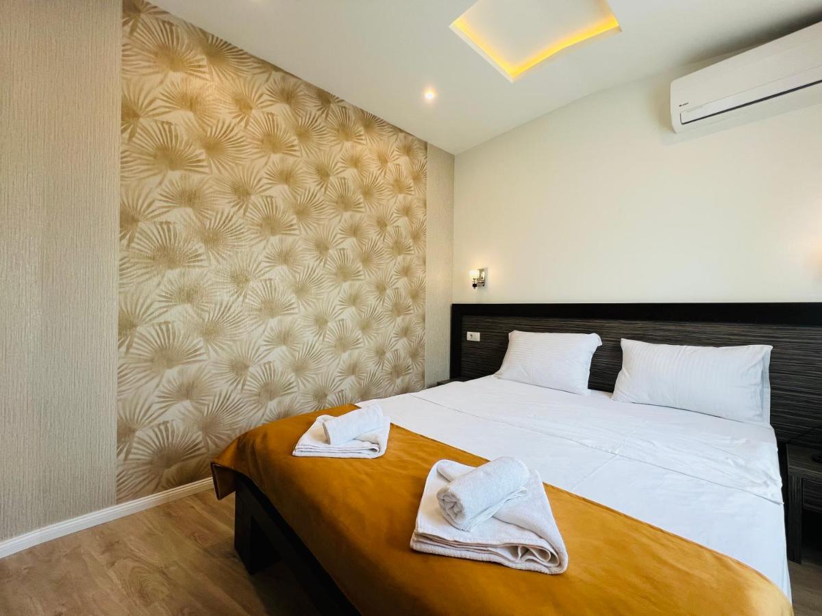 Side One Design Hotel Garni Belgrade Exterior photo