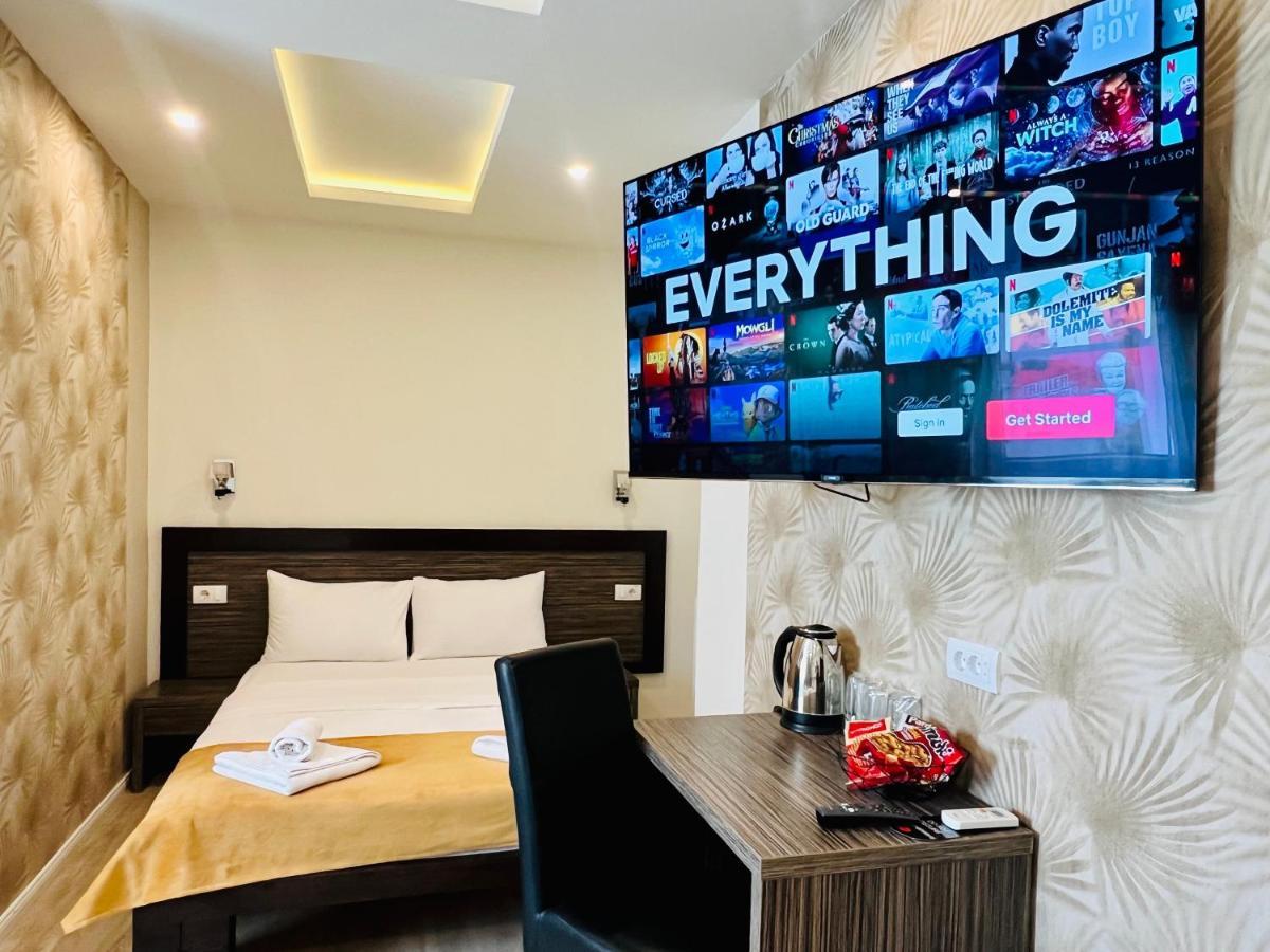 Side One Design Hotel Garni Belgrade Exterior photo