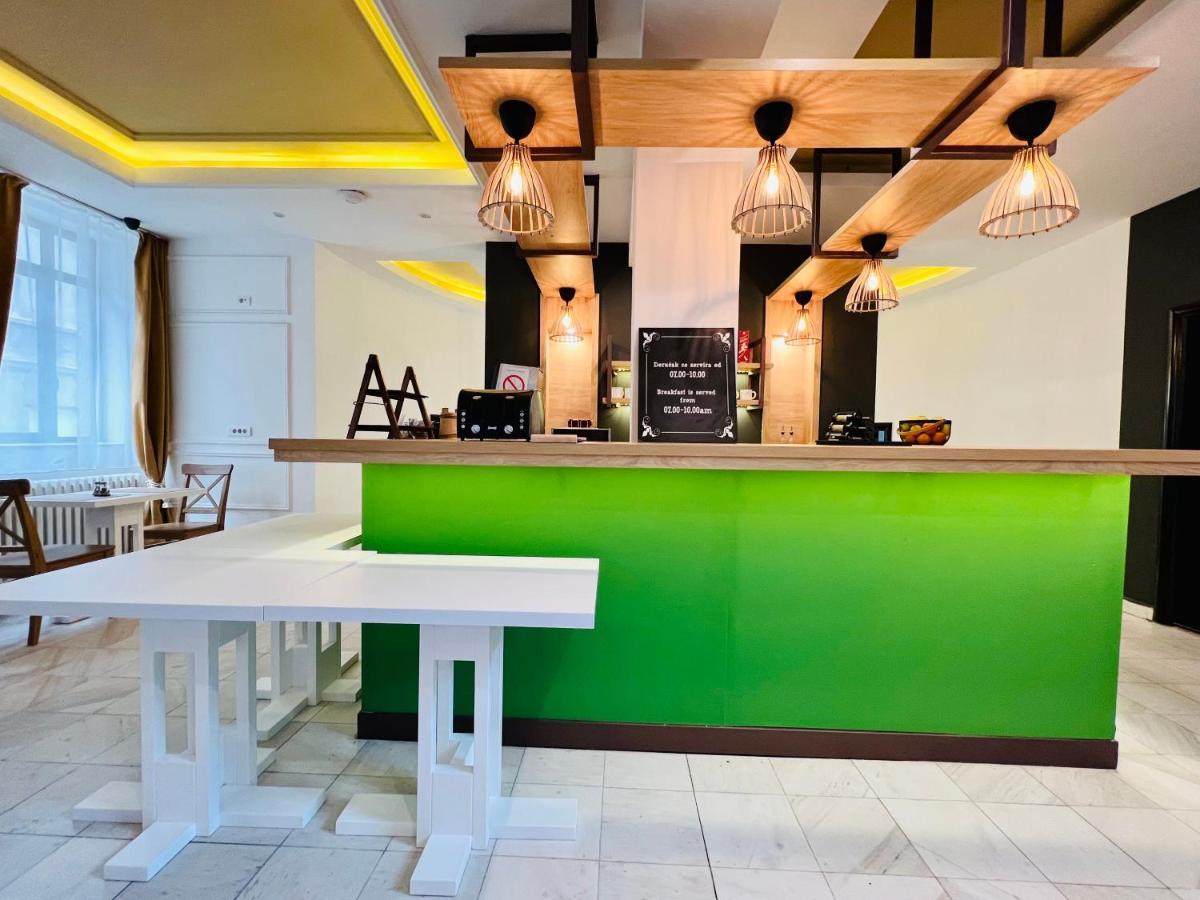Side One Design Hotel Garni Belgrade Exterior photo